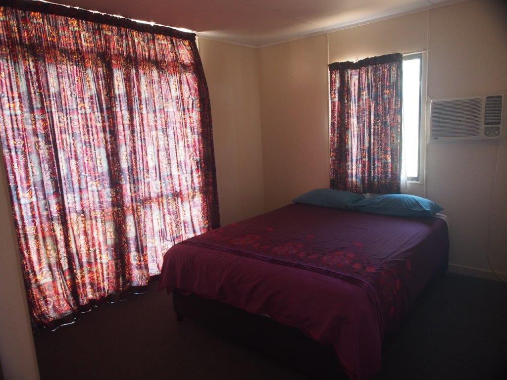 Main bedroom Main bedroom